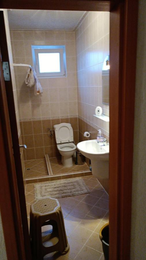 Villa Приятна Къща За Почивка Караколев 1 Obrochishte Exterior foto