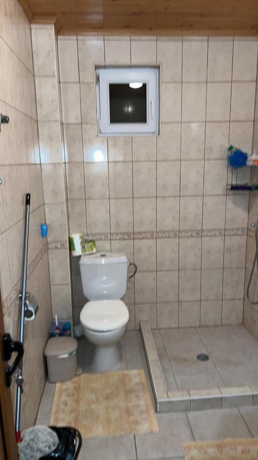 Villa Приятна Къща За Почивка Караколев 1 Obrochishte Exterior foto